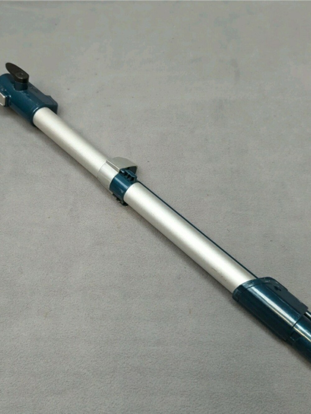 Shark UV 795 Vacuum Rotator XL Lift Away extention Wand Tube  Part Blue